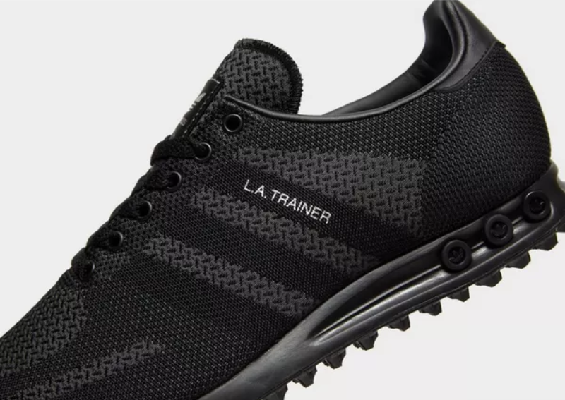 adidas black trainers size 6